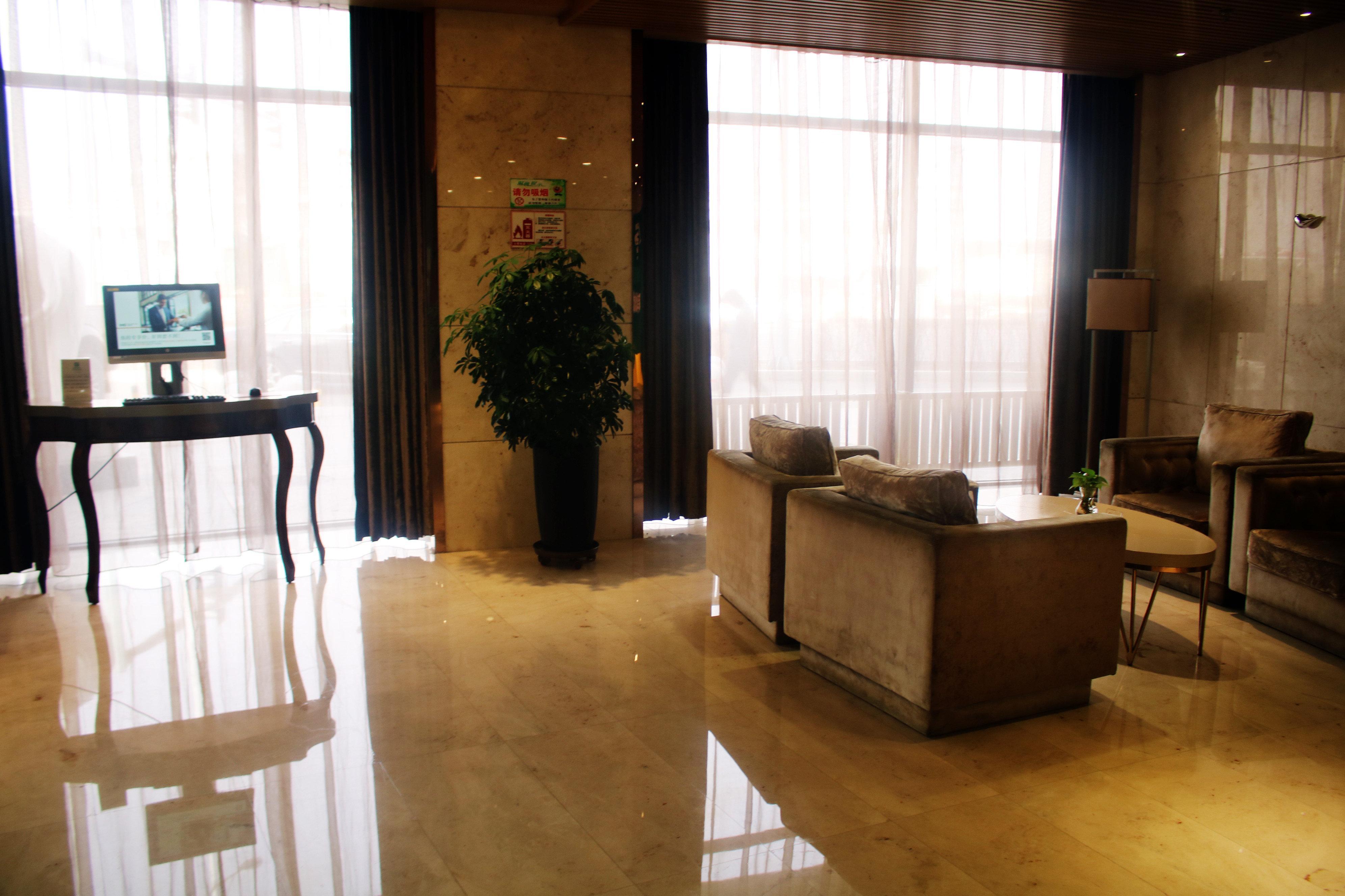 Holiday Inn&Suites Hulunbuir Bagian luar foto