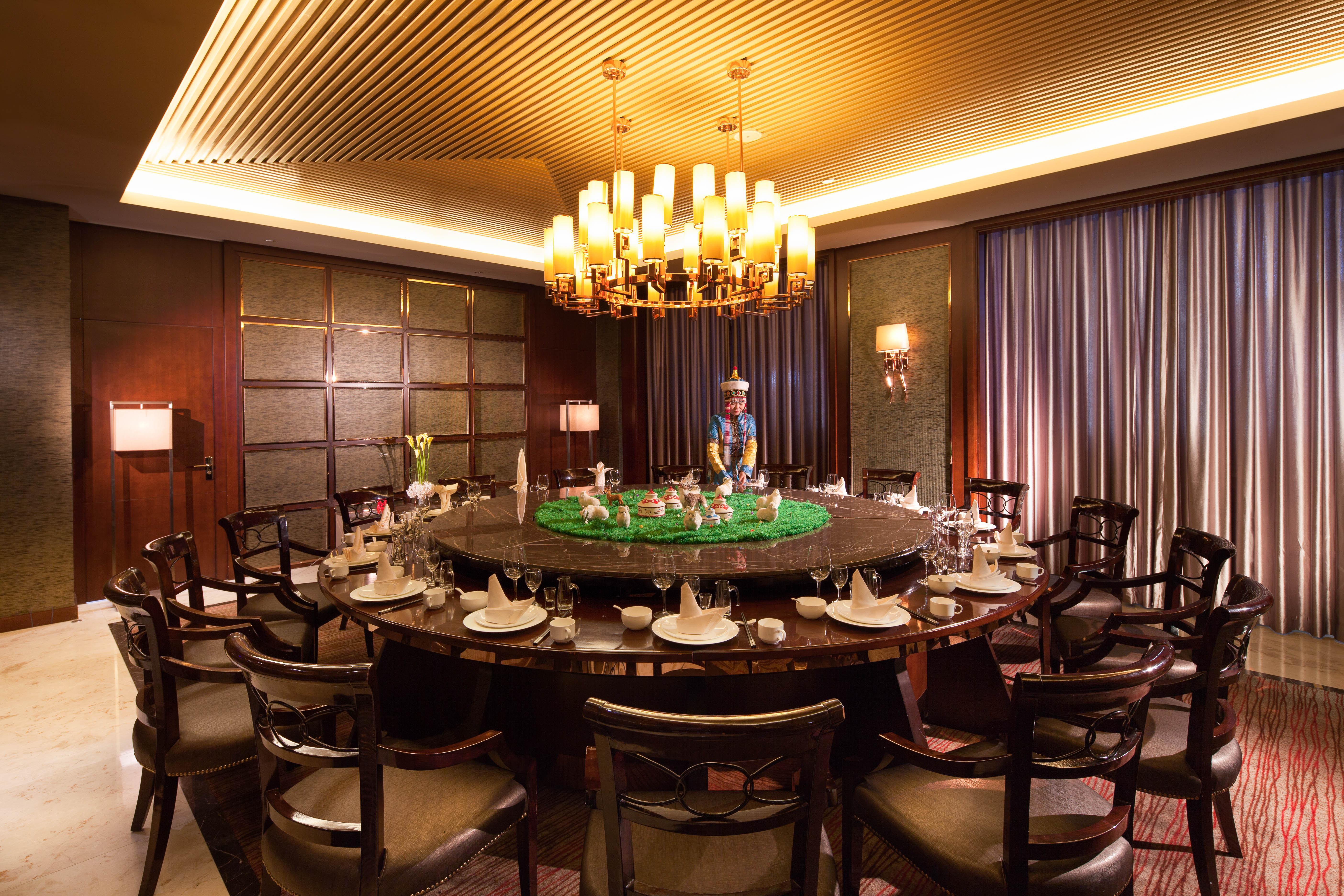 Holiday Inn&Suites Hulunbuir Bagian luar foto