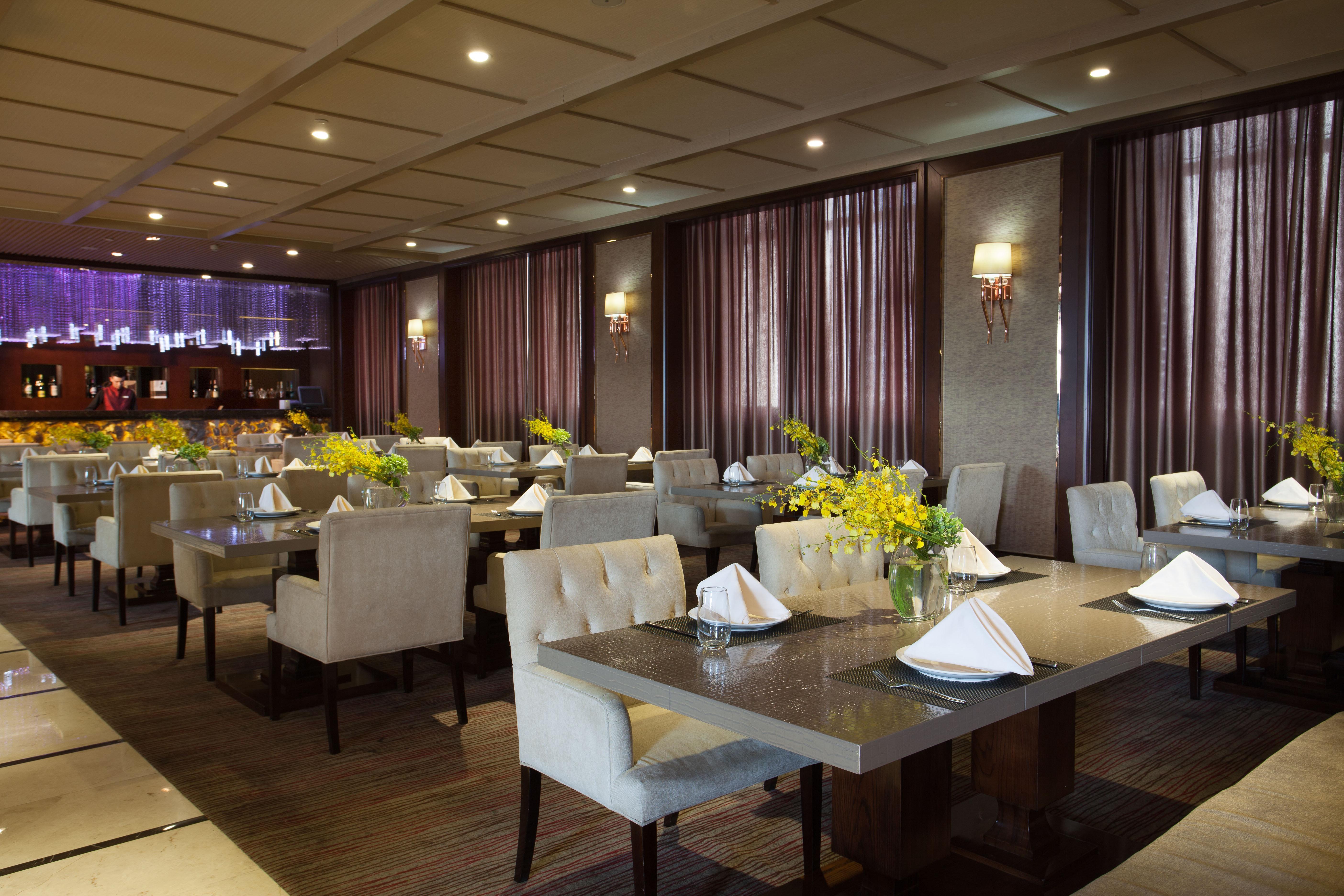 Holiday Inn&Suites Hulunbuir Bagian luar foto